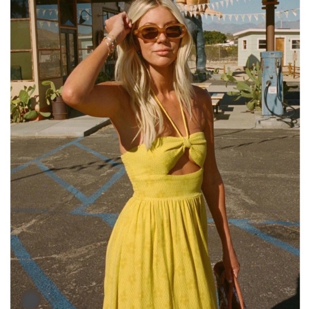 🔥🔥BILLABONG - SALTY BLONDE SUNSET GLOW HALTER MAXI DRESS🔥🔥 - Picture 2 of 15